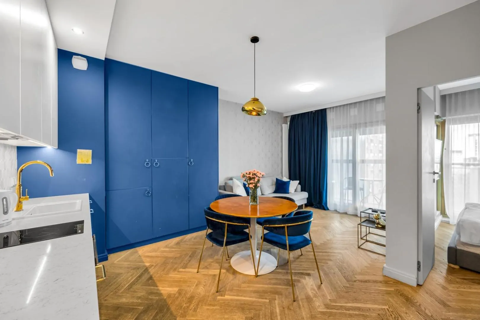 Apartment Vipwarsawapartments Sapphire Mennica Residence
